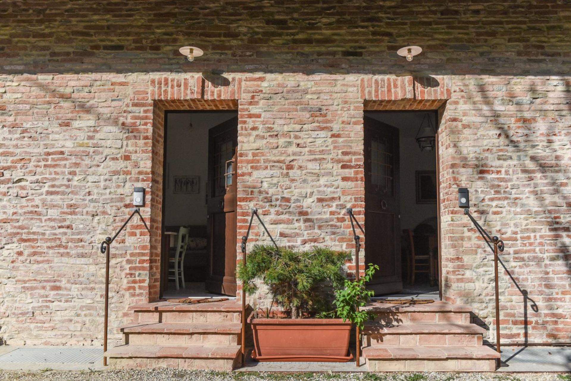 Ferienwohnung Casa Argantino Alba  Exterior foto